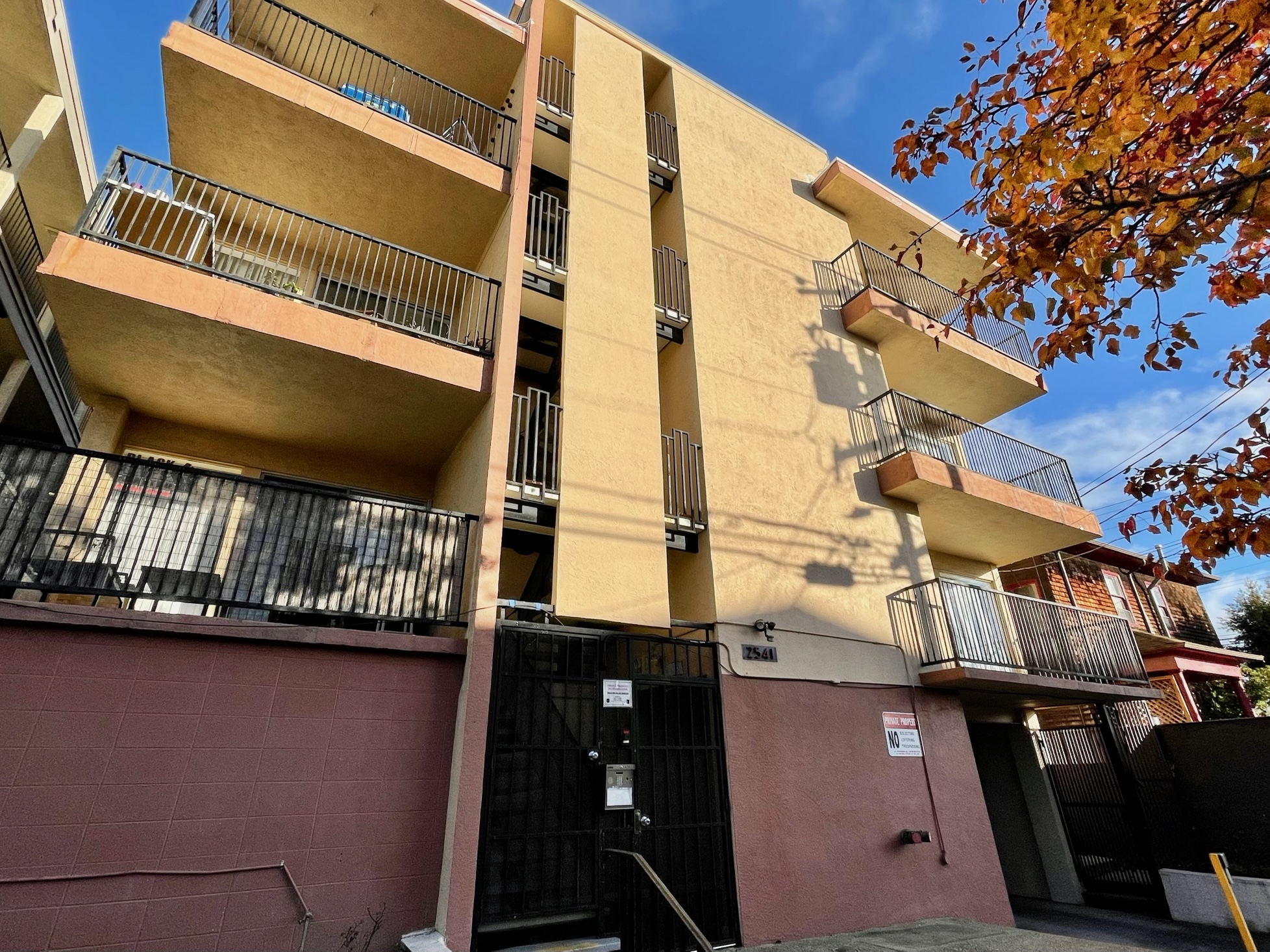 2541 Regent Street, 203