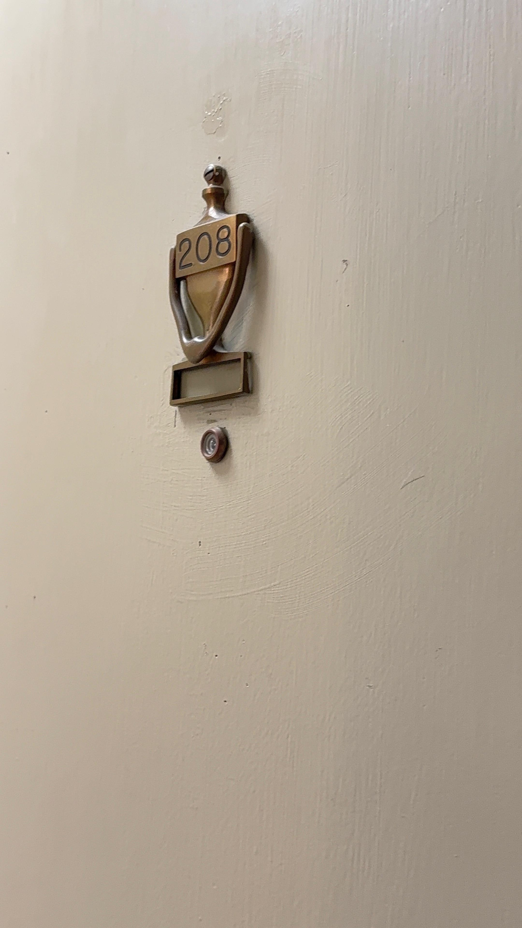 2230 Dwight Way, 208