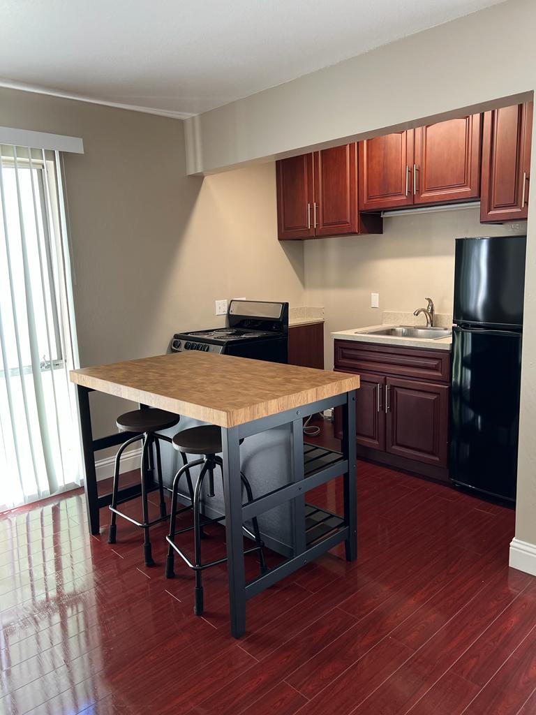 1800 Spruce Street, 108
