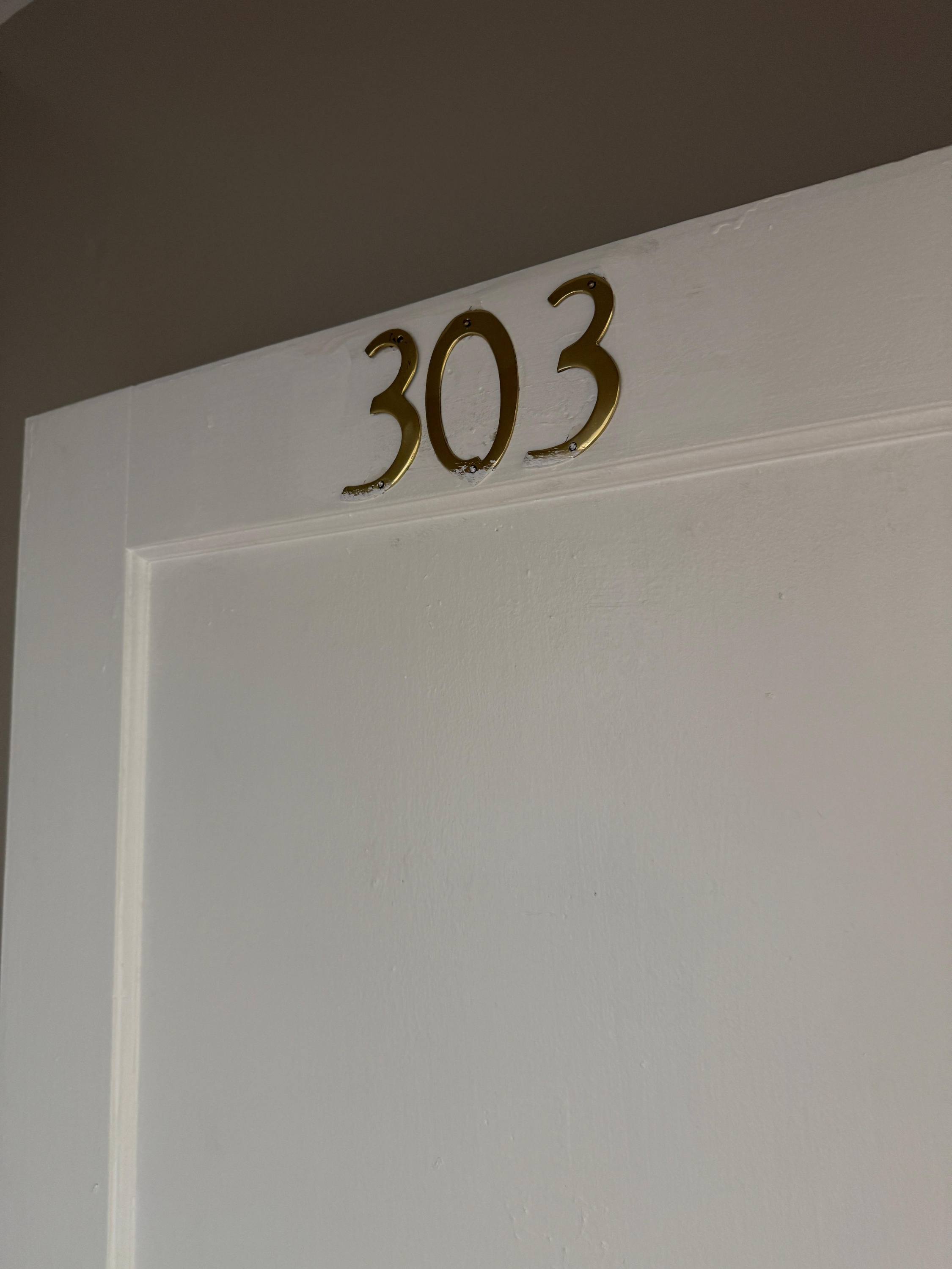 2321 Dwight Way, 303